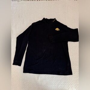 Vintage Iowa Hawkeyes mock neck, fits like an XL.